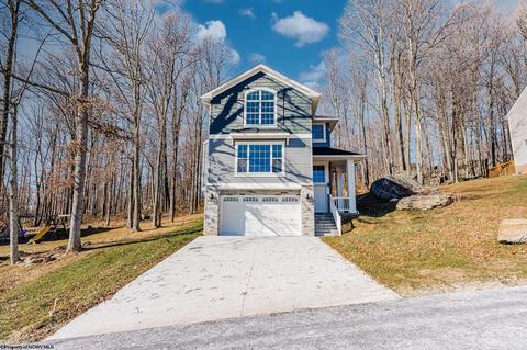 112 Lockwood Dr, Morgantown, WV 26508 | 12 Photos | MLS #10146961 - Movoto