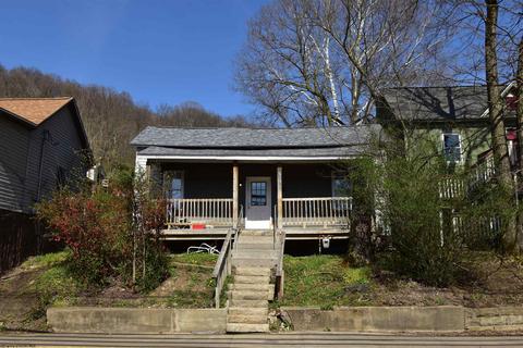 2029 Listravia Ave, Morgantown, WV 26501