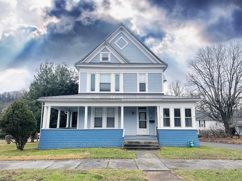 224 Mcgraw Ave, Grafton, WV 26354