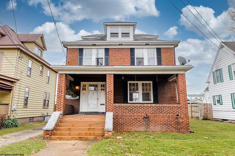66 Oakland Ave, Uniontown, PA 15401
