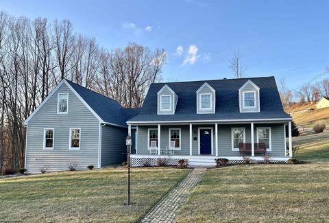 2 Regency Dr, Fairmont, WV 26554