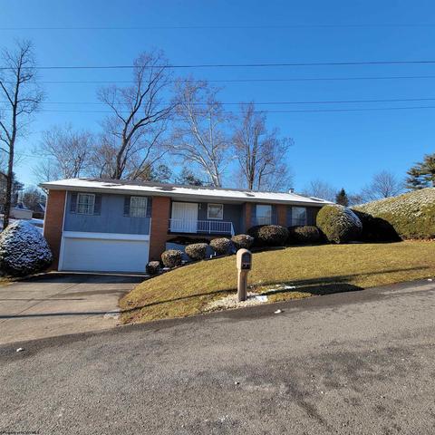 1621 Clifton Rd, Fairmont, WV 26554