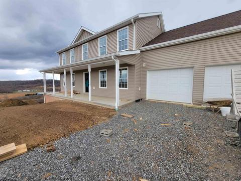 693 Auburn Ln, Flemington, WV 26347