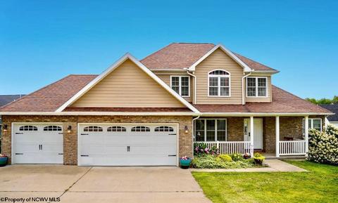 229 Santorini Ave, Morgantown, WV 26508