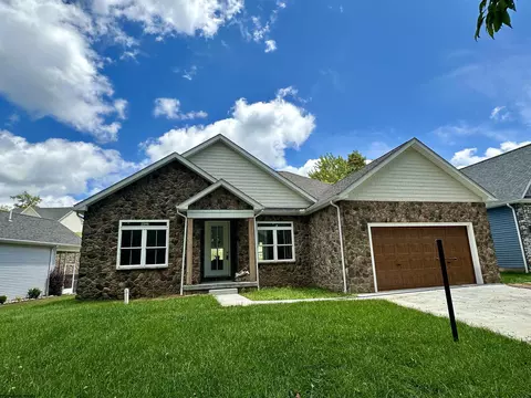 120 Mountain Ln, Morgantown, WV 26501