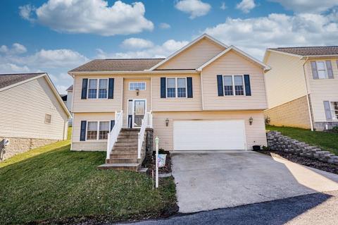85 Antietam Dr, Morgantown, WV 26508