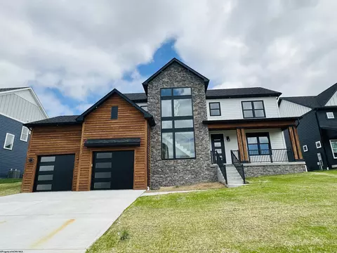 173 Southwind Cir, Morgantown, WV 26508