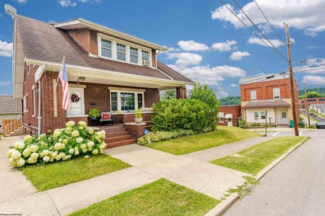 1805 Goff Ave, Clarksburg, WV 26301