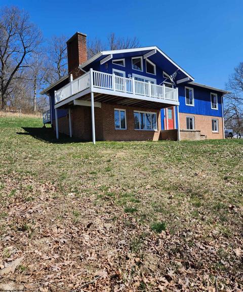 327 Prison Rd, Bruceton Mills, WV 26525