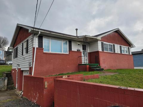 111 Western Ave, Westover, WV 26501