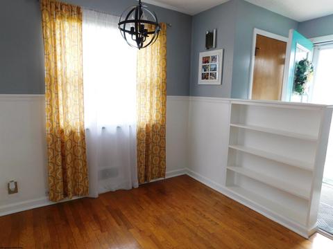 126 E Olive St, Bridgeport, WV 26330 photo 4