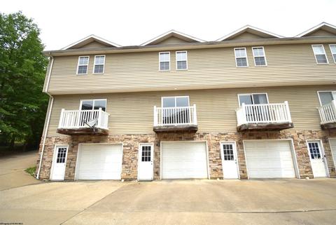 7 Tall Grass Ln, Morgantown, WV 26505