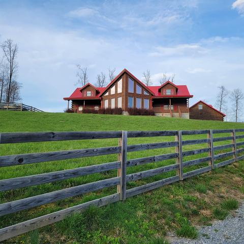 362 Kelley Dr, Bridgeport, WV 26330