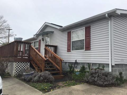 198 Carpenter St, Clarksburg, WV 26301