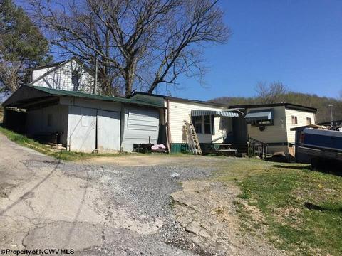 66 Elizabeth St, Clarksburg, WV 26301