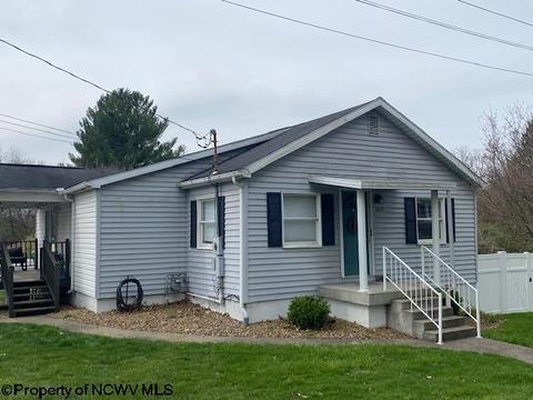 1425 Canton Ave, Morgantown, WV 26505