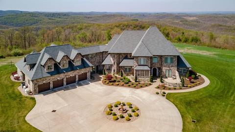 2536 Halleck Rd, Morgantown, WV 26508