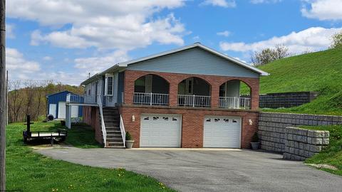 993 Daybrook Rd, Fairview, WV 26570 photo 2