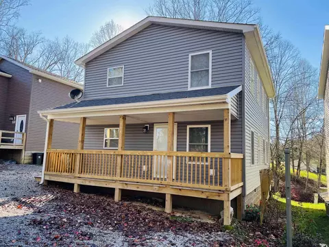 104 Carter Ln, Barrackville, WV 26559