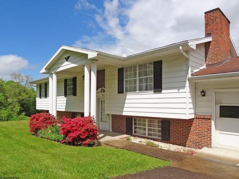 127 Edwin St, Morgantown, WV 26501