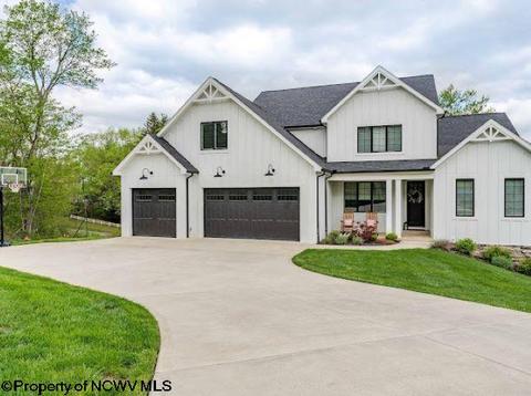 105 Jewel Dr, Morgantown, WV 26508