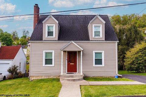 809 Duff Ave, Clarksburg, WV 26301