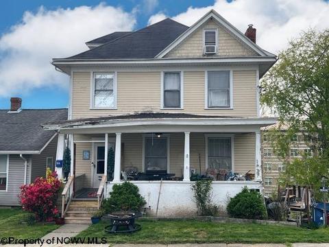 1114 Fennimore St, Fairmont, WV 26554