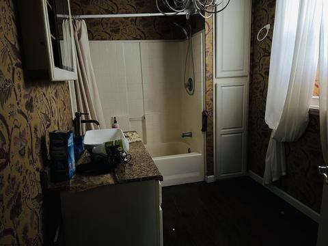 605 E Main St, Mannington, WV 26582 photo 15