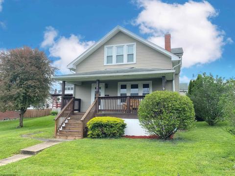204 Murray Ave, Fairmont, WV 26554