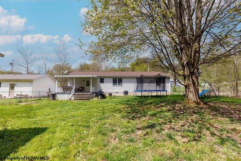 232 Front St, Lost Creek, WV 26385 photo 17