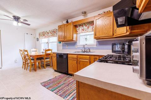 232 Front St, Lost Creek, WV 26385 photo 6