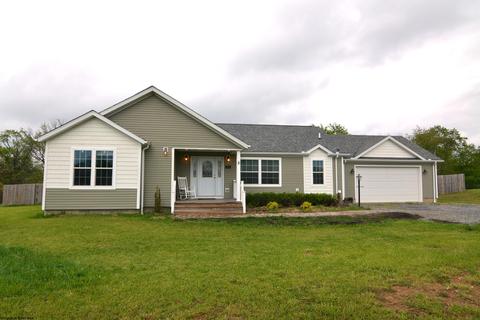 206 Cana Dr, Morgantown, WV 26508
