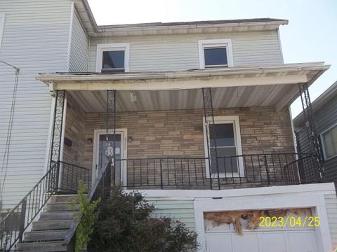 1117 Gaston Ave, Fairmont, WV 26554