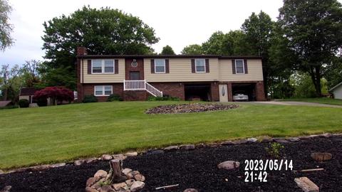1031 Willis Dr, Morgantown, WV 26501