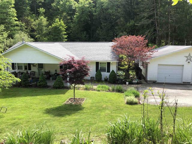 371 Carper Rd, Buckhannon, WV 26201