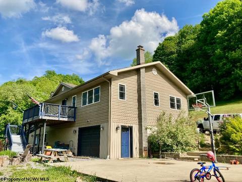5575 Mount Clare Rd, Mount Clare, WV 26408 photo 2