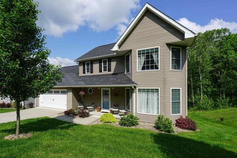 237 Sherwood Rd, Bridgeport, WV 26330