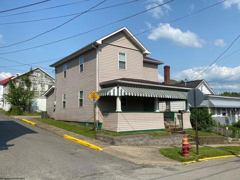 1726 Goff Ave, Clarksburg, WV 26301