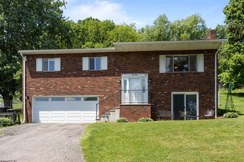 2108 Peach St, Morgantown, WV 26505