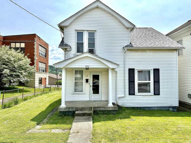 106 Pennsylvania Ave, Nutter Fort, WV 26301