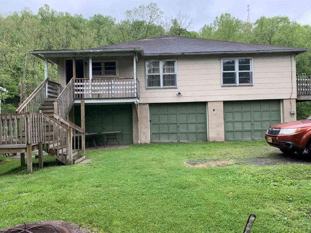 402 12 Main St, Fairview, WV 26570