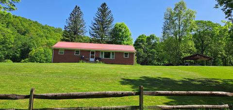 11 Shilo-colebank Rd, Moatsville, WV 26405