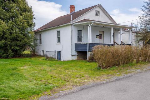 12 16 Garrison St #12 AND 16 GARRISON STREET, Westover, WV 26501