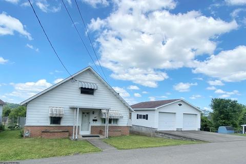 318 Tygart St, Fairmont, WV 26554