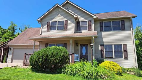71 Samantha Dr, Fairmont, WV 26554