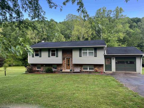 2458 Miletus Rd, Salem, WV 26426
