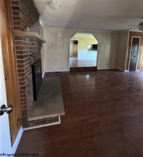 66 Walnut St, Beverly, WV 26253 photo 4