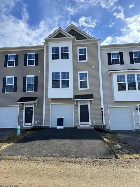 720 Mulligan Ct # HOME 50, Maidsville, WV 26541