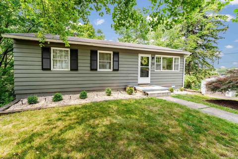 288 Eastland Ave, Morgantown, WV 26505