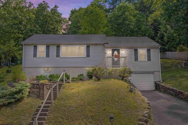 24 Ashton Ln, Bridgeport, WV 26330
